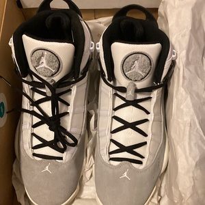 Jordan 6 rings LT SMOKE GREY/WHITE Size 11 mens